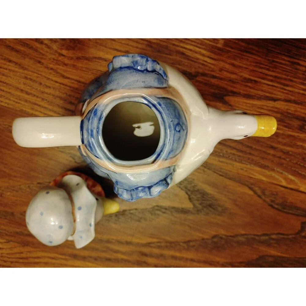 MCM ~ Vintage Otagiri Mother Goose Duck Figurine Teapot Hand Crafted In JAPAN EC
